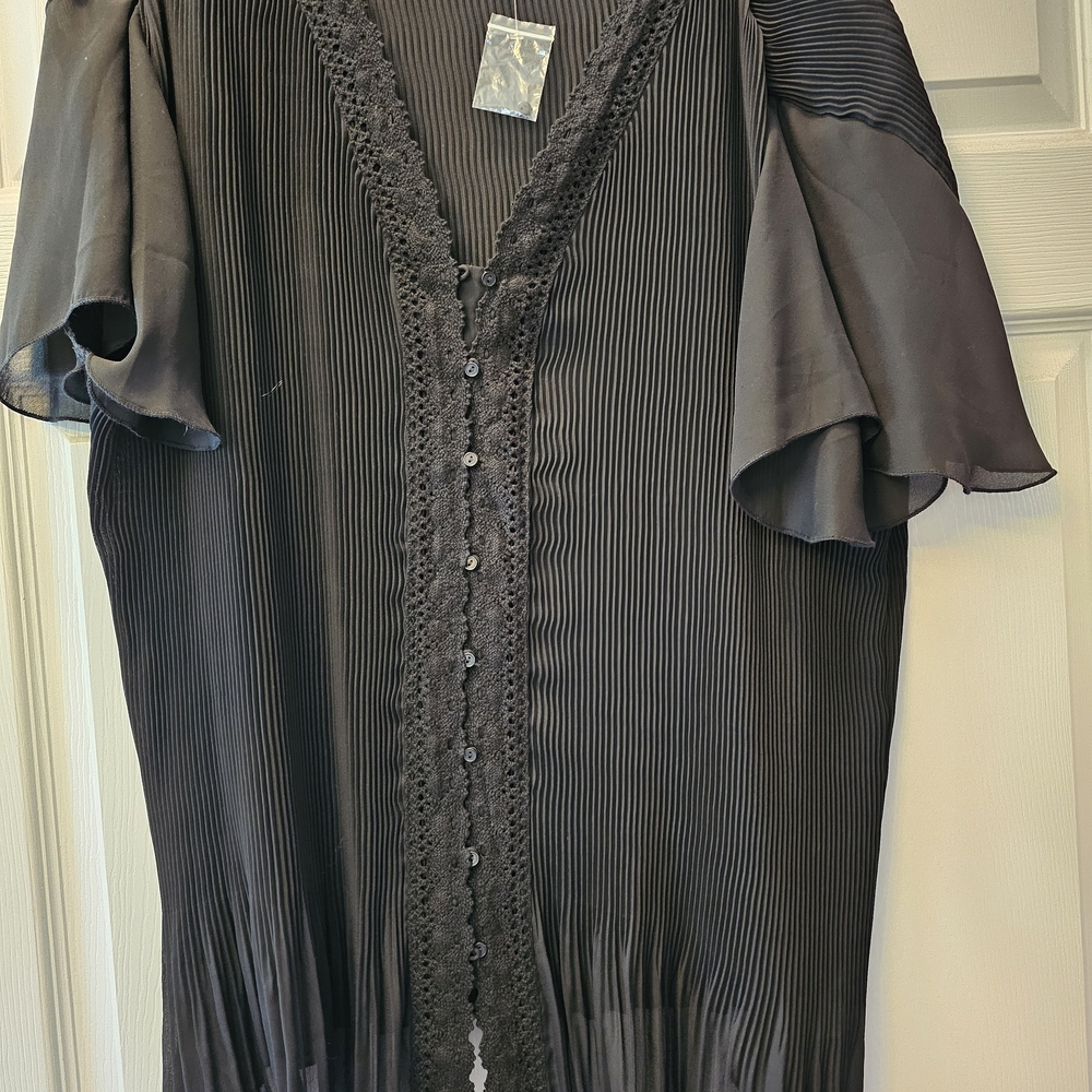 Jessica London Black Pleated Top